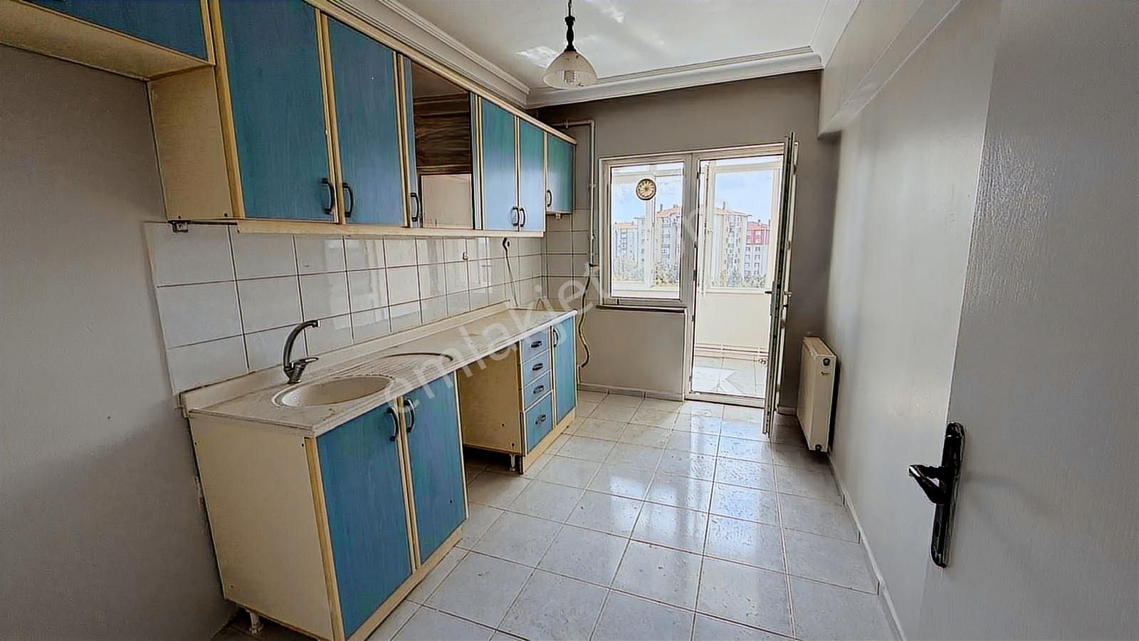 Turyaptan Belediye Konutları Venüs7 Sitesinde 3+1 Kiralık Daire - Görsel 20