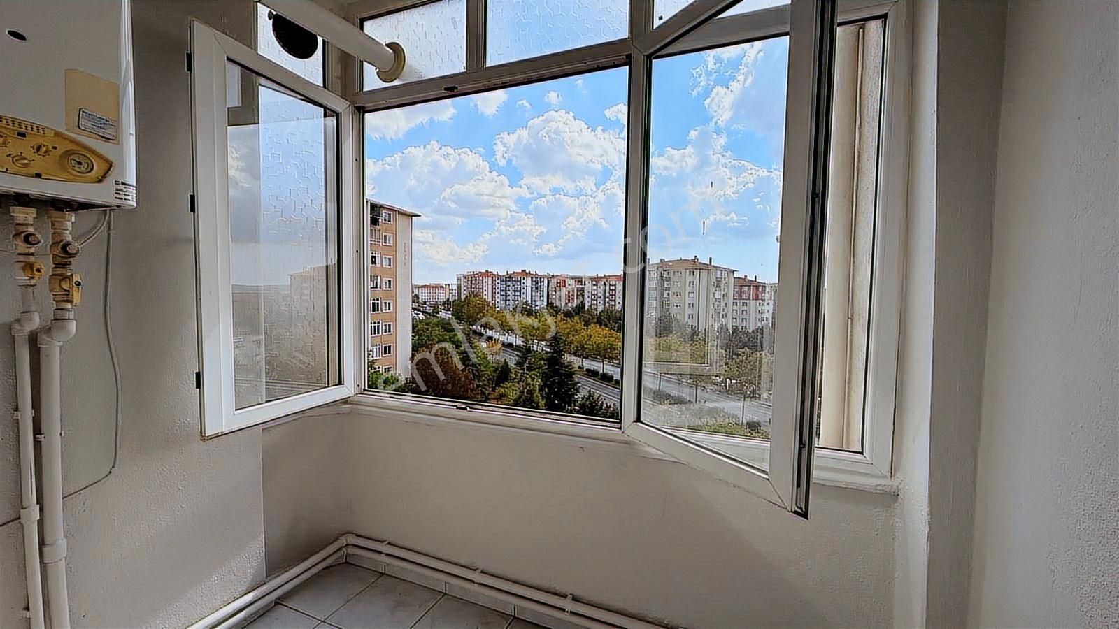 Turyaptan Belediye Konutları Venüs7 Sitesinde 3+1 Kiralık Daire - Görsel 23