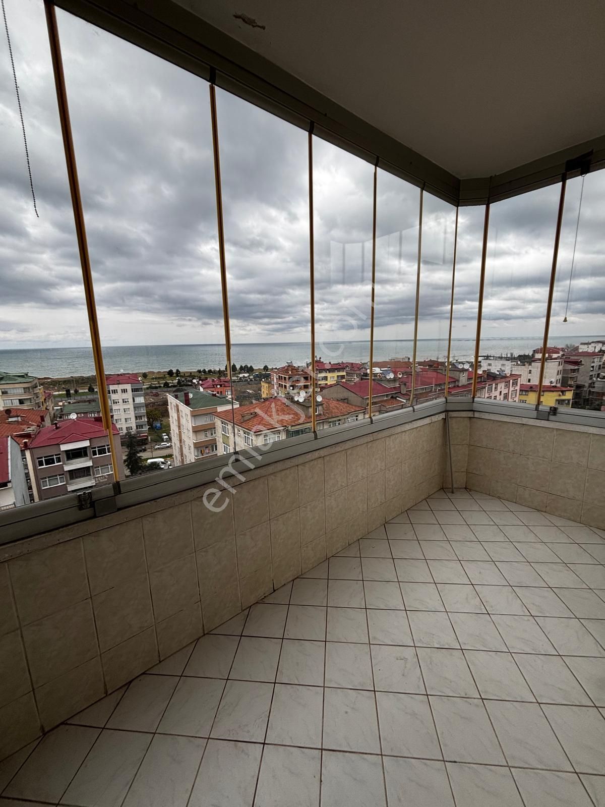 Kemaliye Mah. Şirin Evler Sitesi 3+1 145 Metrekare Satılık Daire