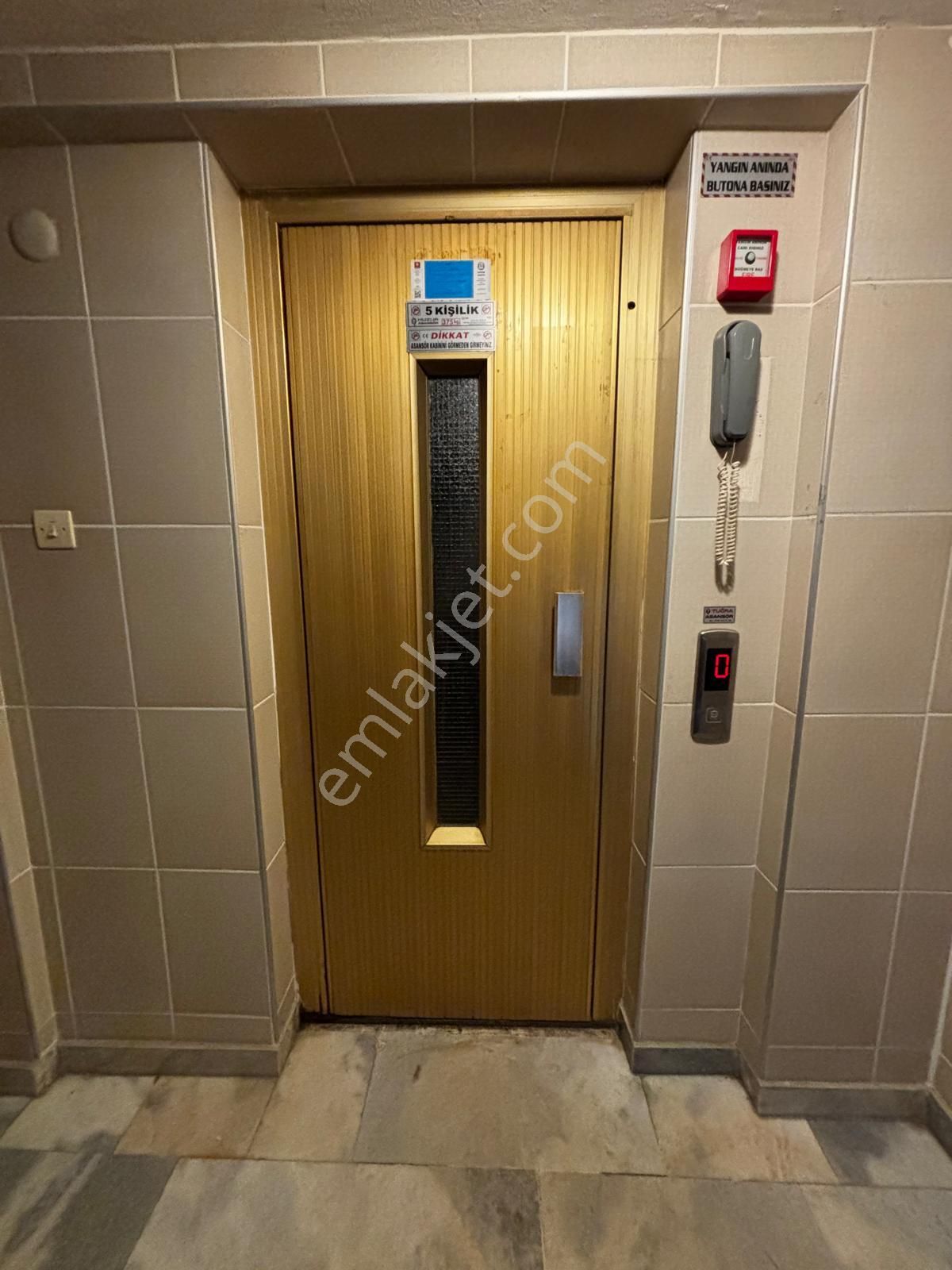 Kemaliye Mah. Şirin Evler Sitesi 3+1 145 Metrekare Satılık Daire - Görsel 5