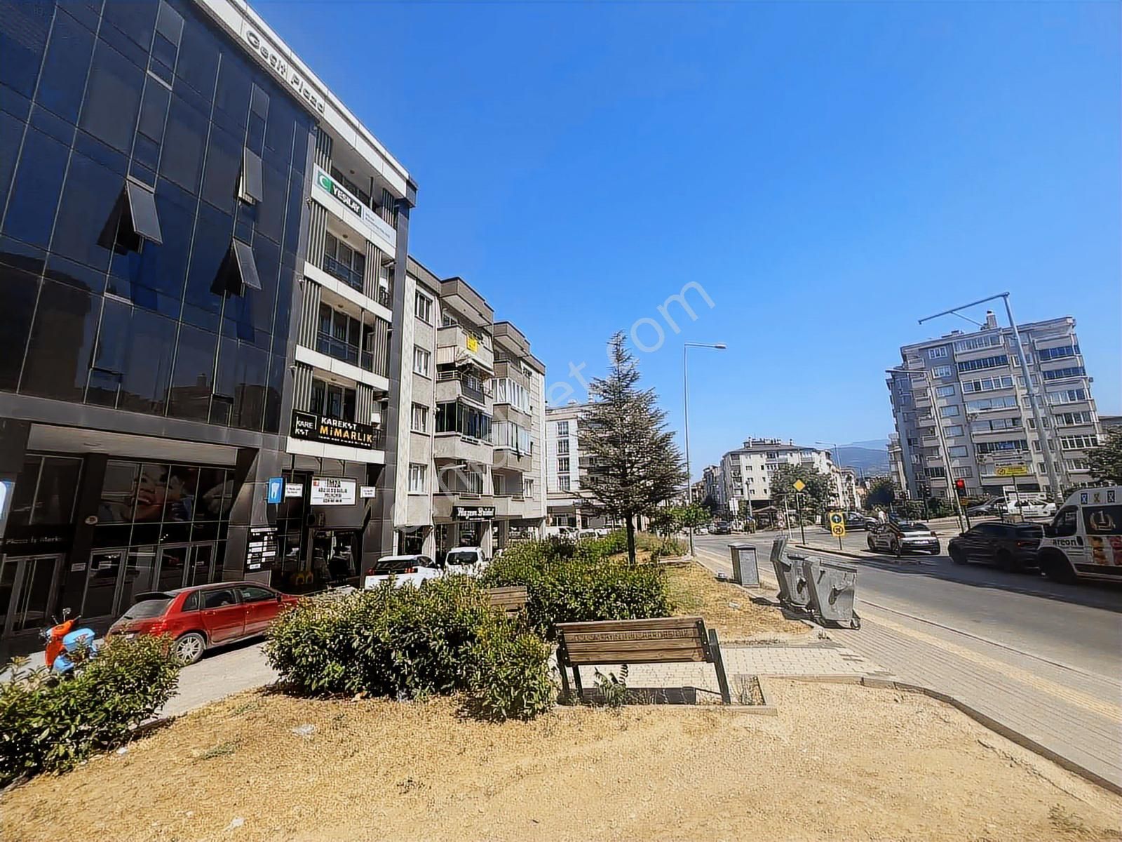 Şekerlerden Beşevler Yıldırım Caddesi Üzerinde Satılık Ofis - Görsel 15