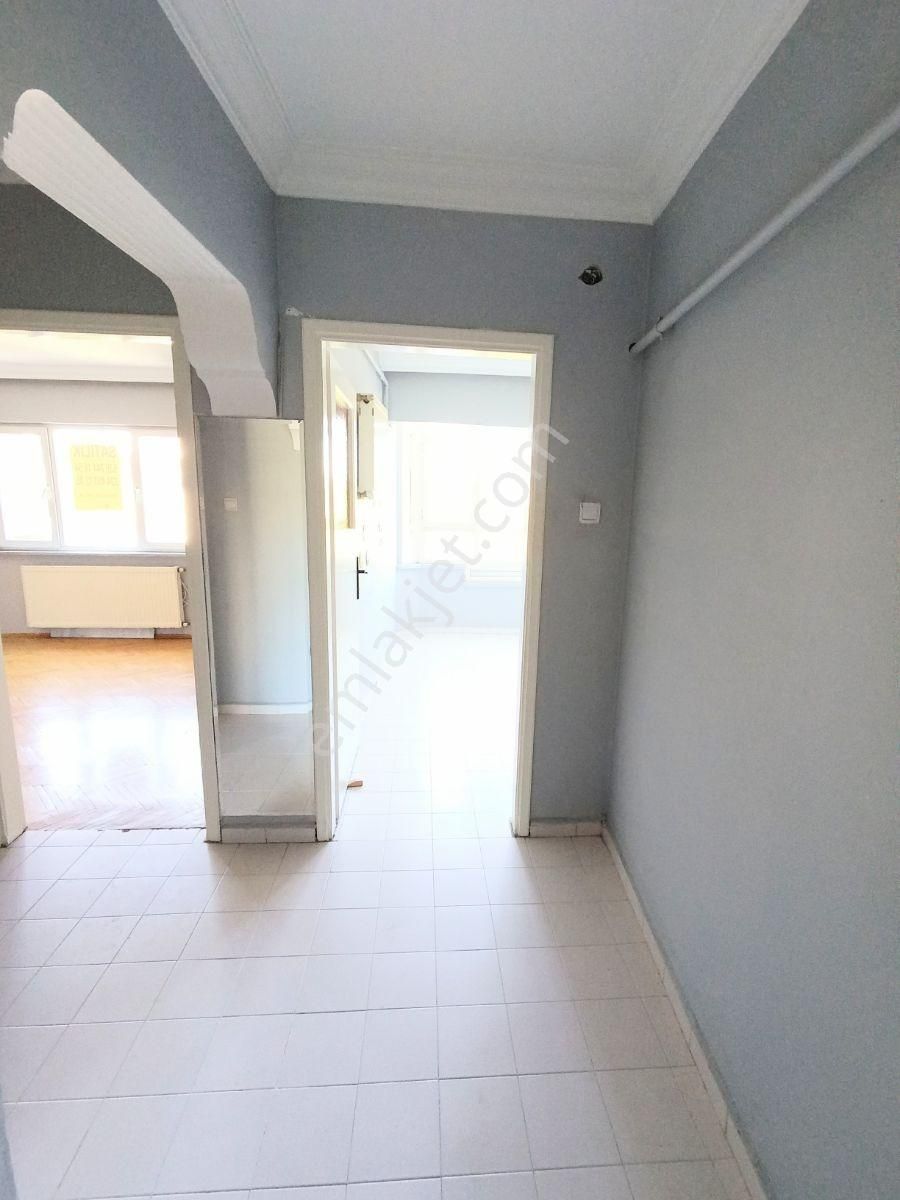 Şekerlerden Beşevler Caddesi Üzerinde Satılık 3+1 Daire - Görsel 6