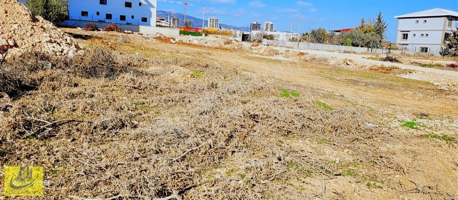 Yalınayakta Satılık Limana 3 Km Mesafede Depolama Alanı