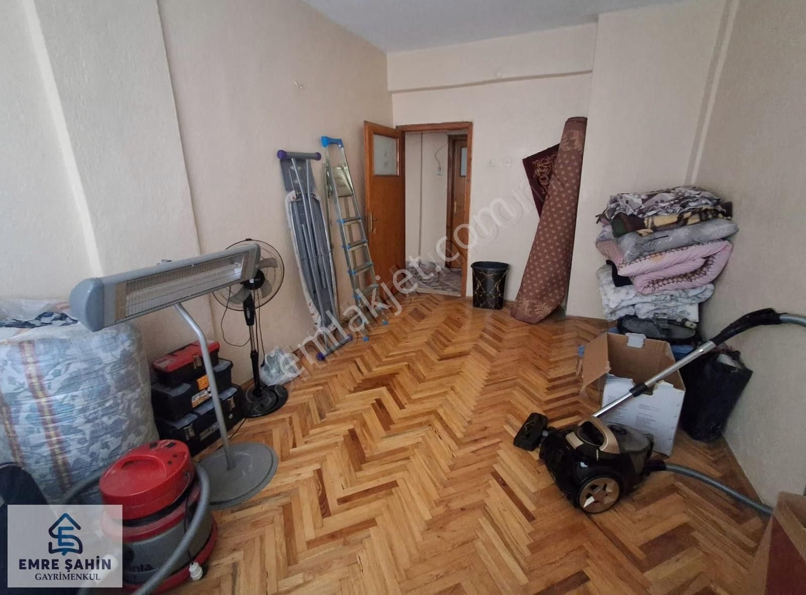 M. Akif Mah. 3+1 Geniş Satılık Bakımlı Daire - Görsel 9