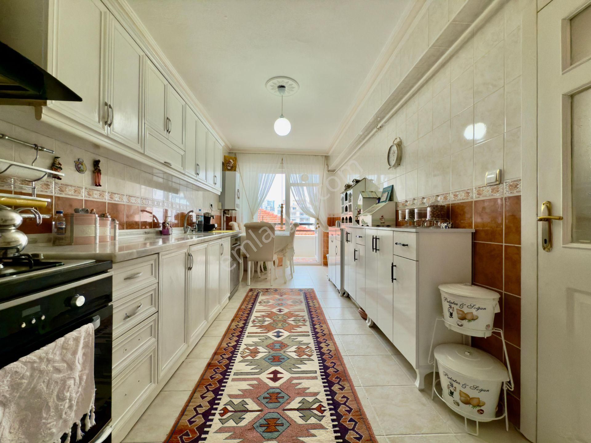 Kalecik Emlak'tan Hicret Camii Yakını Asansörlü Ara Kat 3+1 - Görsel 4