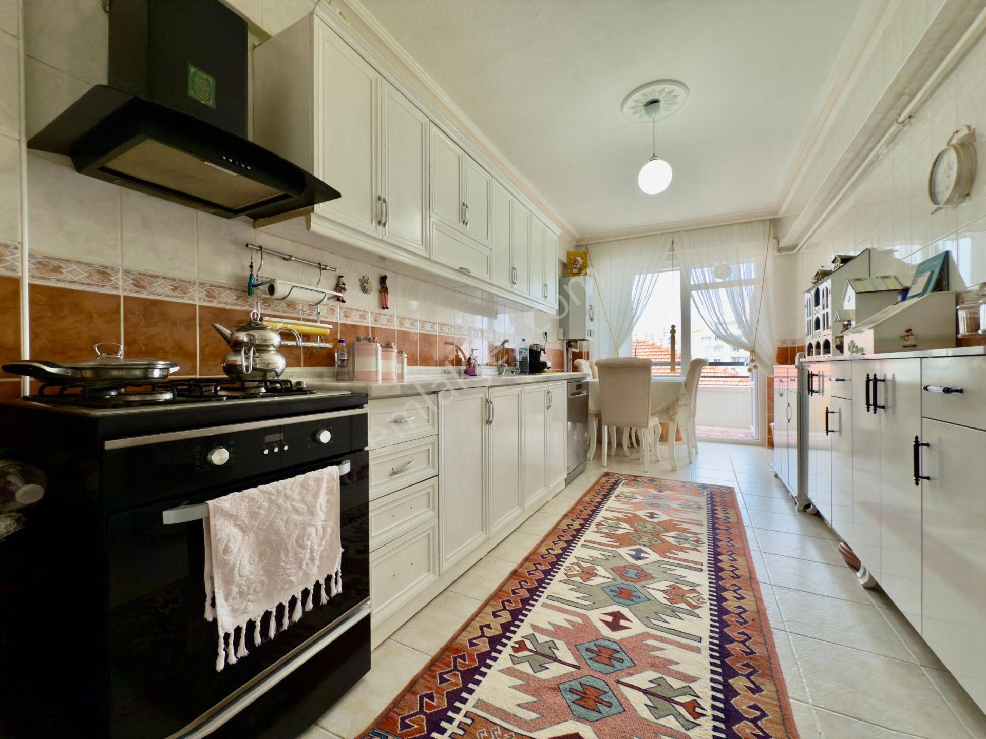 Kalecik Emlak'tan Hicret Camii Yakını Asansörlü Ara Kat 3+1 - Görsel 5