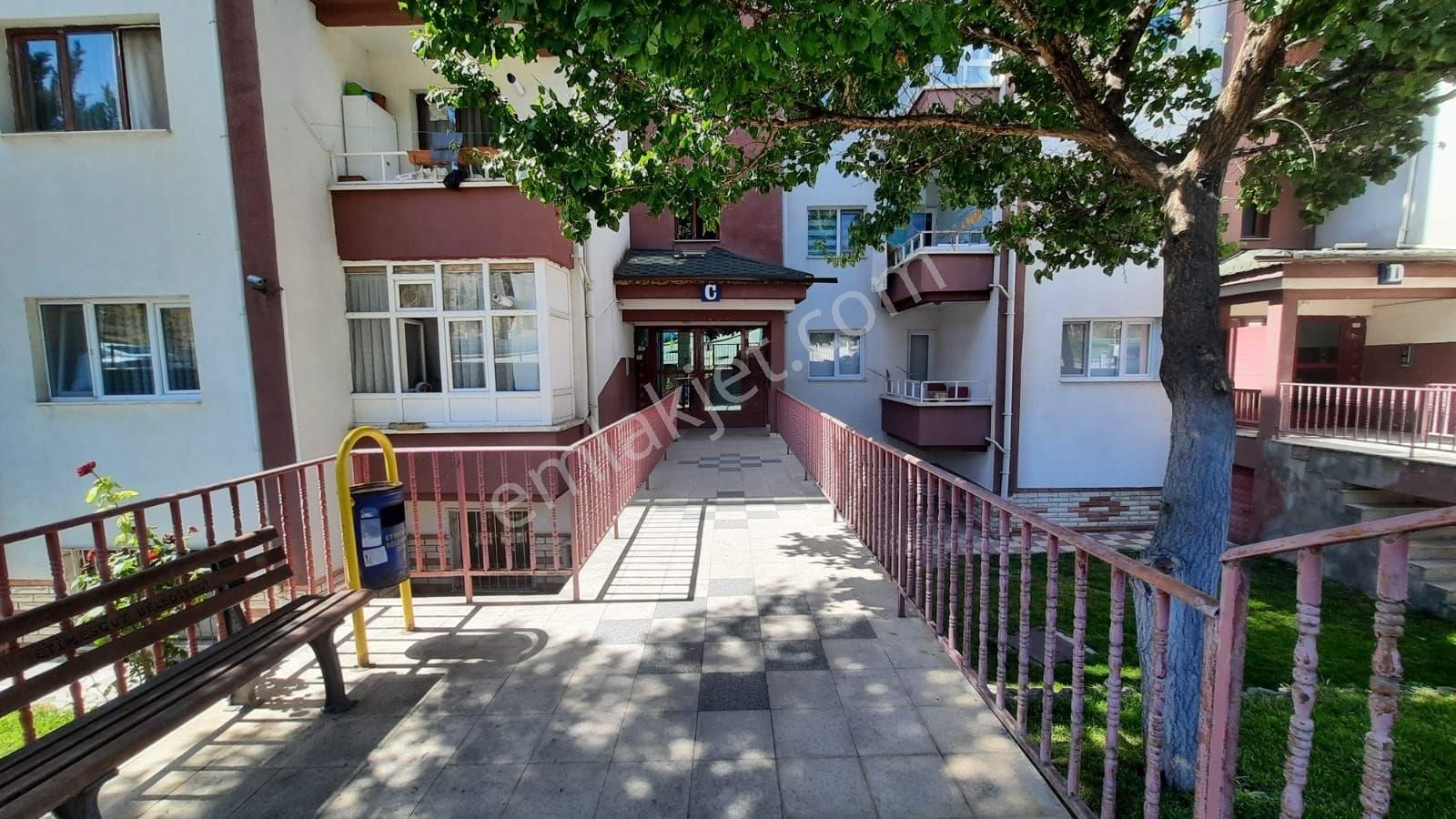 Oğuzlar Mah Önü Ful Açık Satılık 3+1 Asansörlu Site Dairesi - Görsel 5