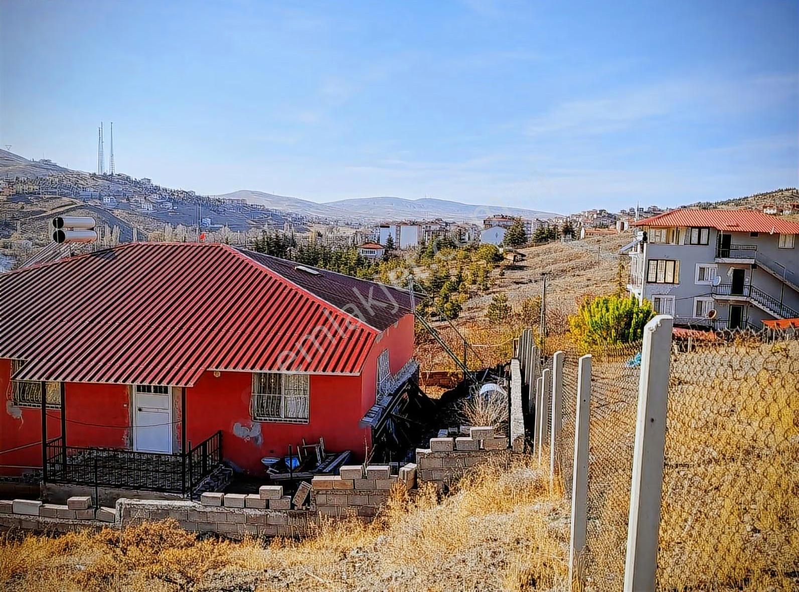 Merkezde 463m2 İmarlı Yaylalık Arsa Elektrik Su Altyapı Doğalgaz
