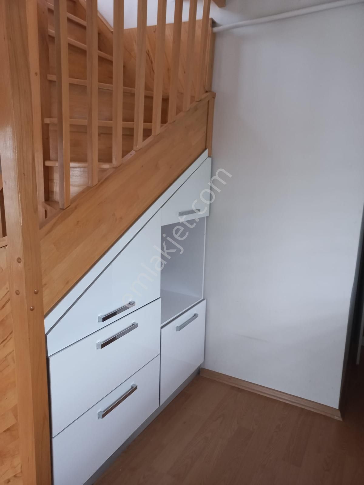 Cevizlide Minibüse Yakın Net 120 M² Katta Tek 2+2 Teraslı Daire - Görsel 24