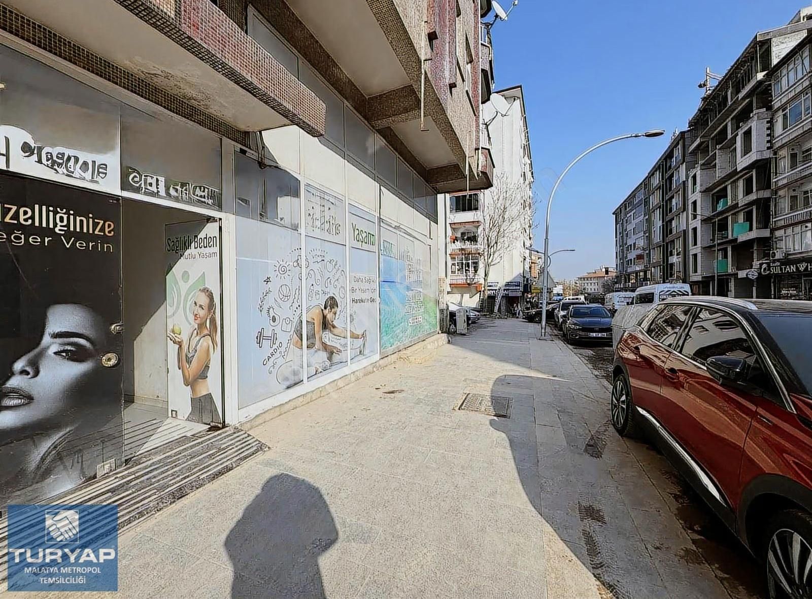 Turyap Metropol'den Paşaköşkü Ana Caddede Satılık Dükkan - Görsel 3