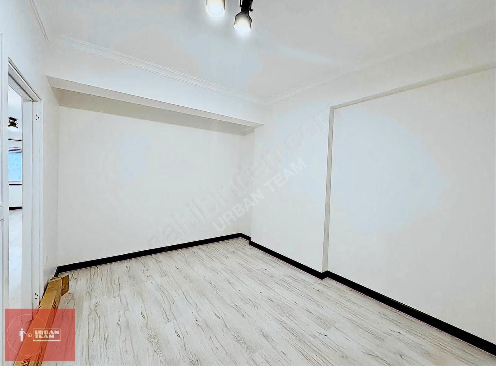 Suadiye Emin Ali Paşa Cadde Üzeri Büyük 53m2 Net Ara Kat 1+1 - Görsel 34