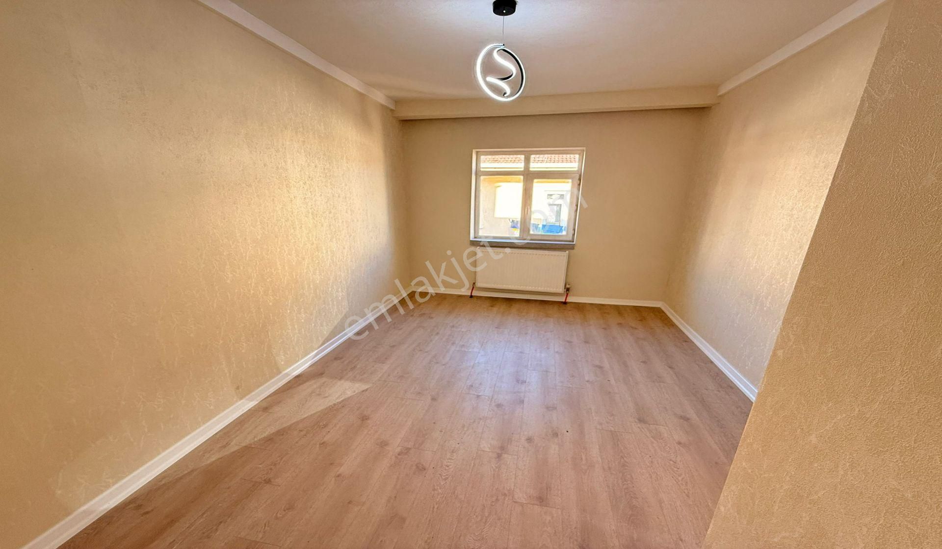 Esertepe Etik Lisesi Yakını Katta Lüks Yapılı Taşınmaya Hazır - Görsel 24