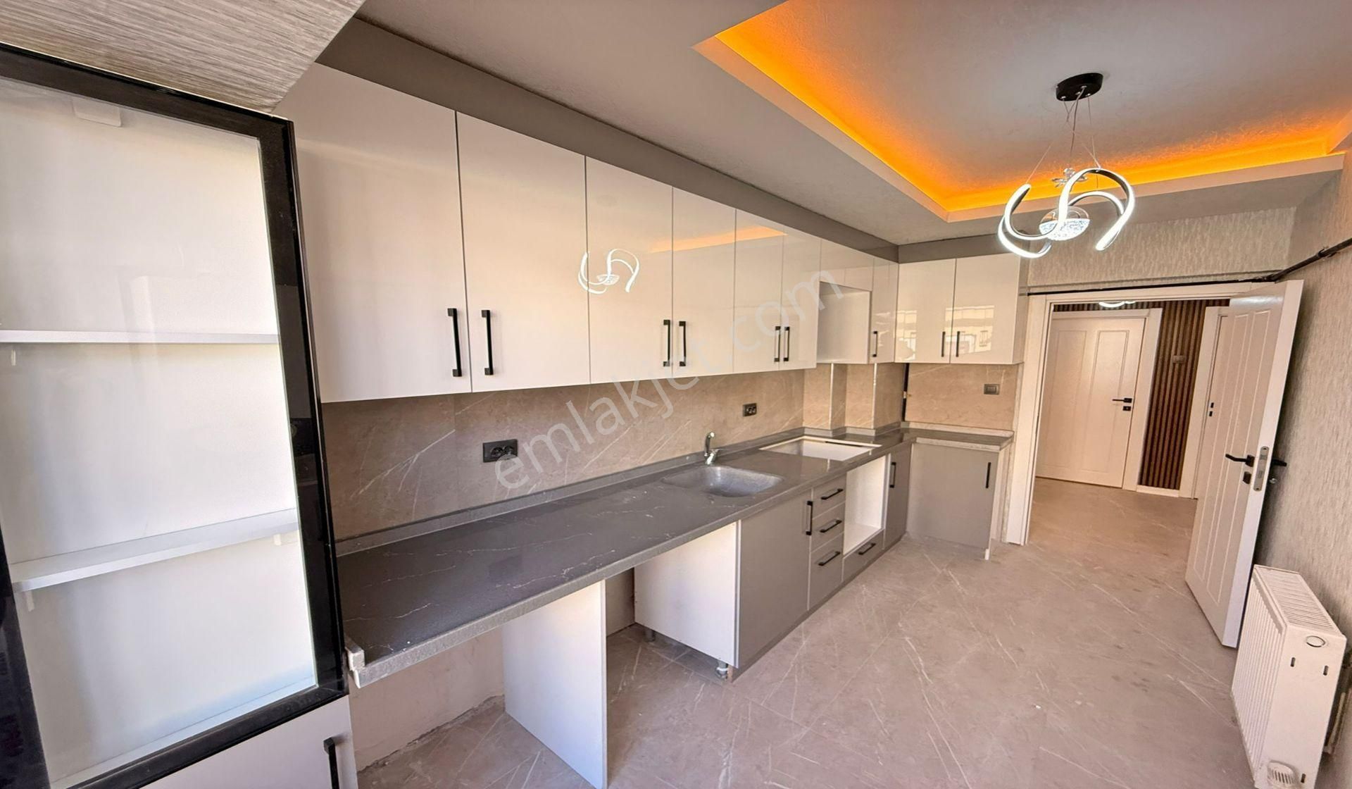 Esertepe Etik Lisesi Yakını Katta Lüks Yapılı Taşınmaya Hazır