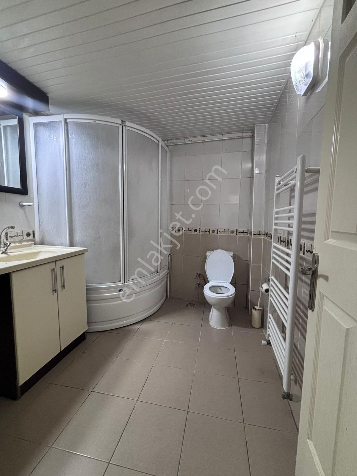 Çınara Yakın Mevkide 150m2 3+1 Arakat 15 Yaşında Satılık Daire - Görsel 3