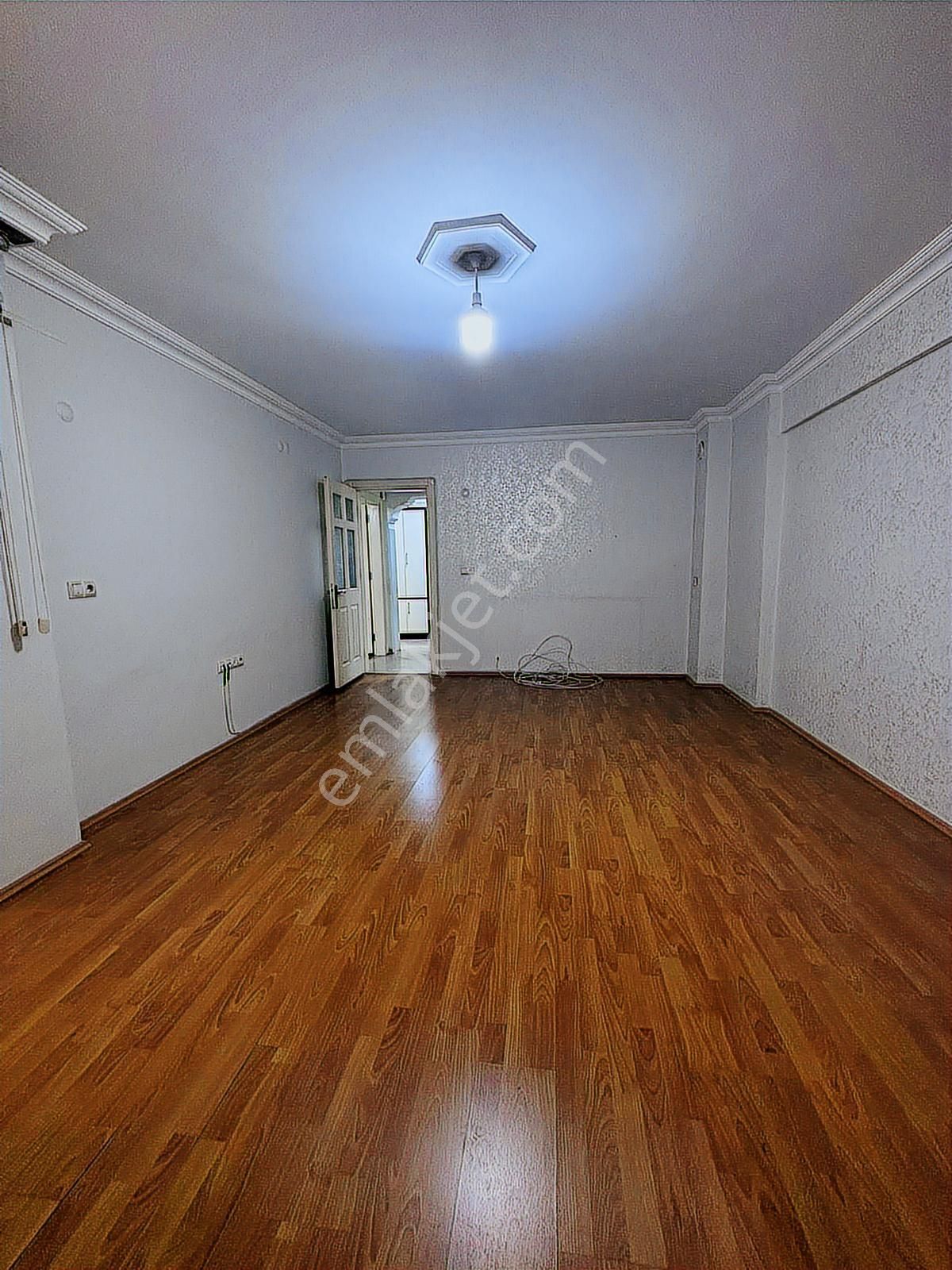 Çınara Yakın Mevkide 150m2 3+1 Arakat 15 Yaşında Satılık Daire - Görsel 22