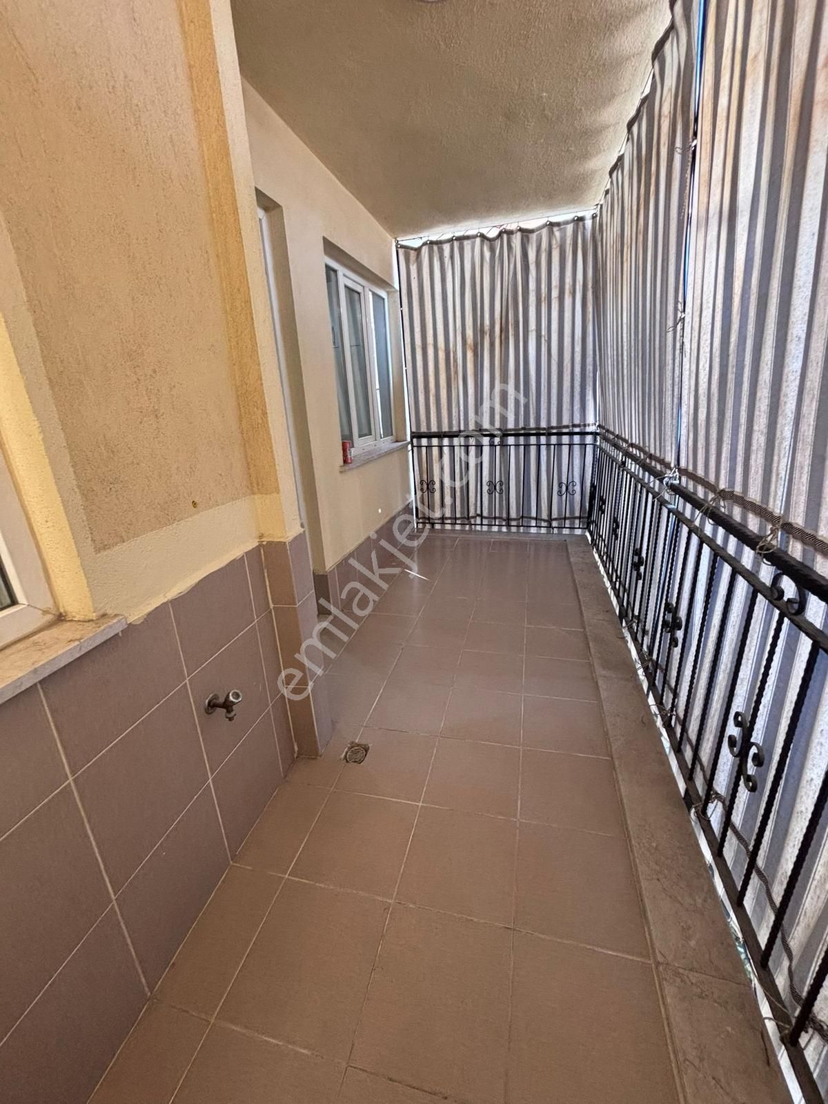 Çınara Yakın Mevkide 150m2 3+1 Arakat 15 Yaşında Satılık Daire - Görsel 29