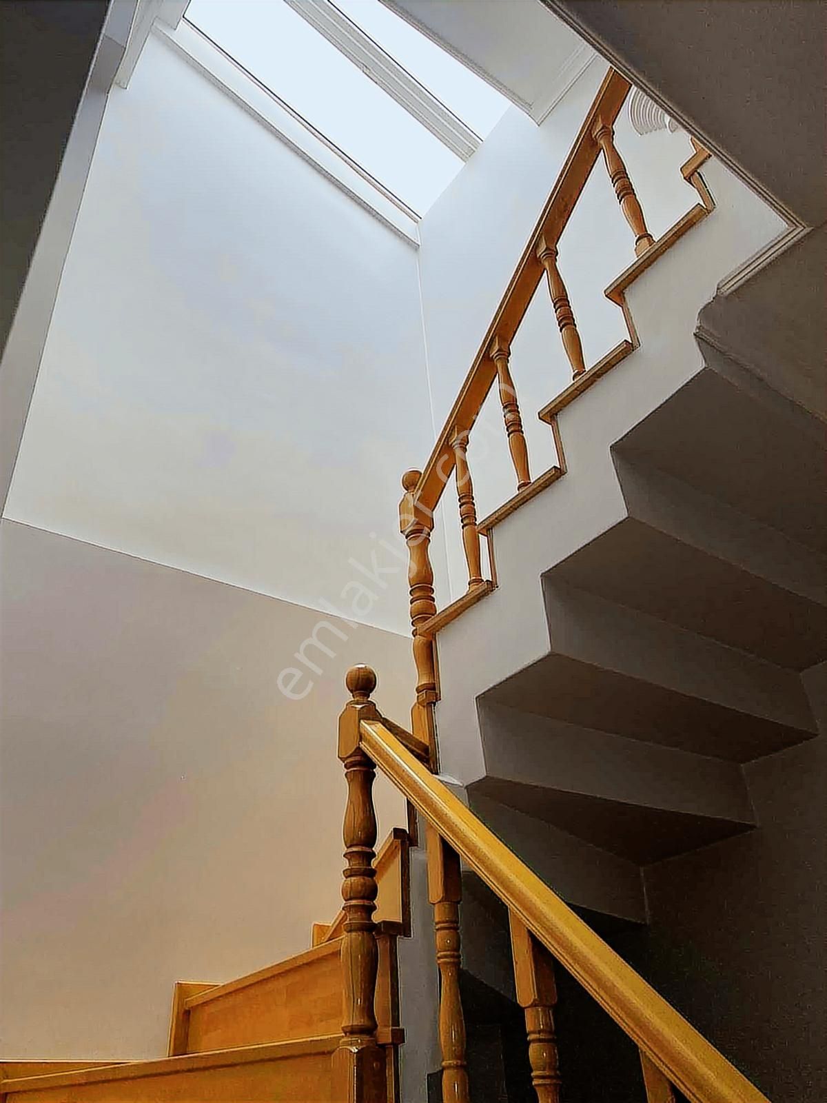 Arnavutköy Bolluca Site İçerisinde Bakımlı Villa - Görsel 24