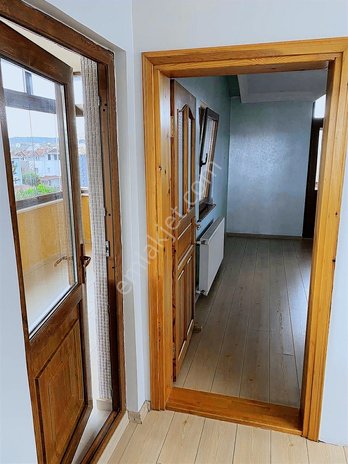 Arnavutköy Bolluca Site İçerisinde Bakımlı Villa - Görsel 29