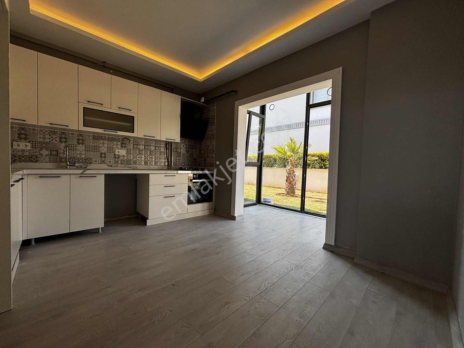 Emlak Değil, Perspektif Sunulur | Bahçelievler, Süleymanpaşa - Görsel 6