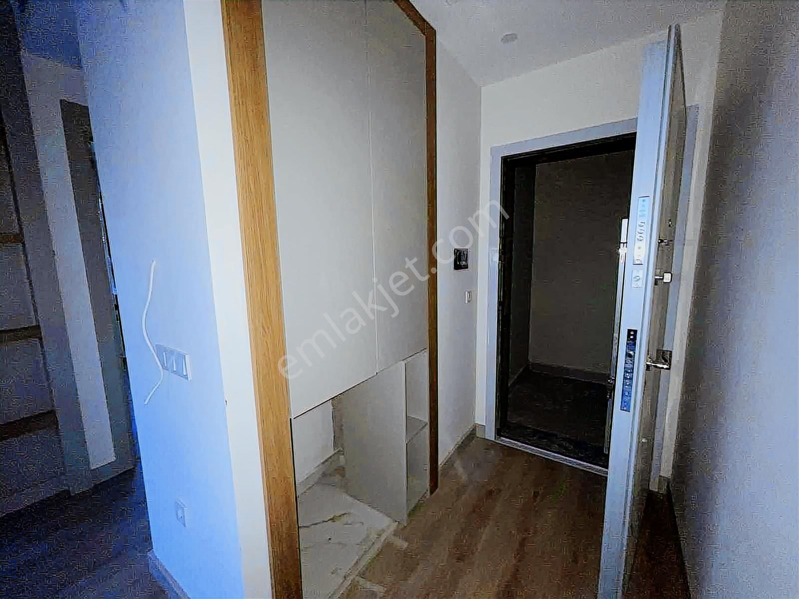 Çiftlik Çaddesi Hayallerinizi Süsleyen Lüks 1+1 - Görsel 4