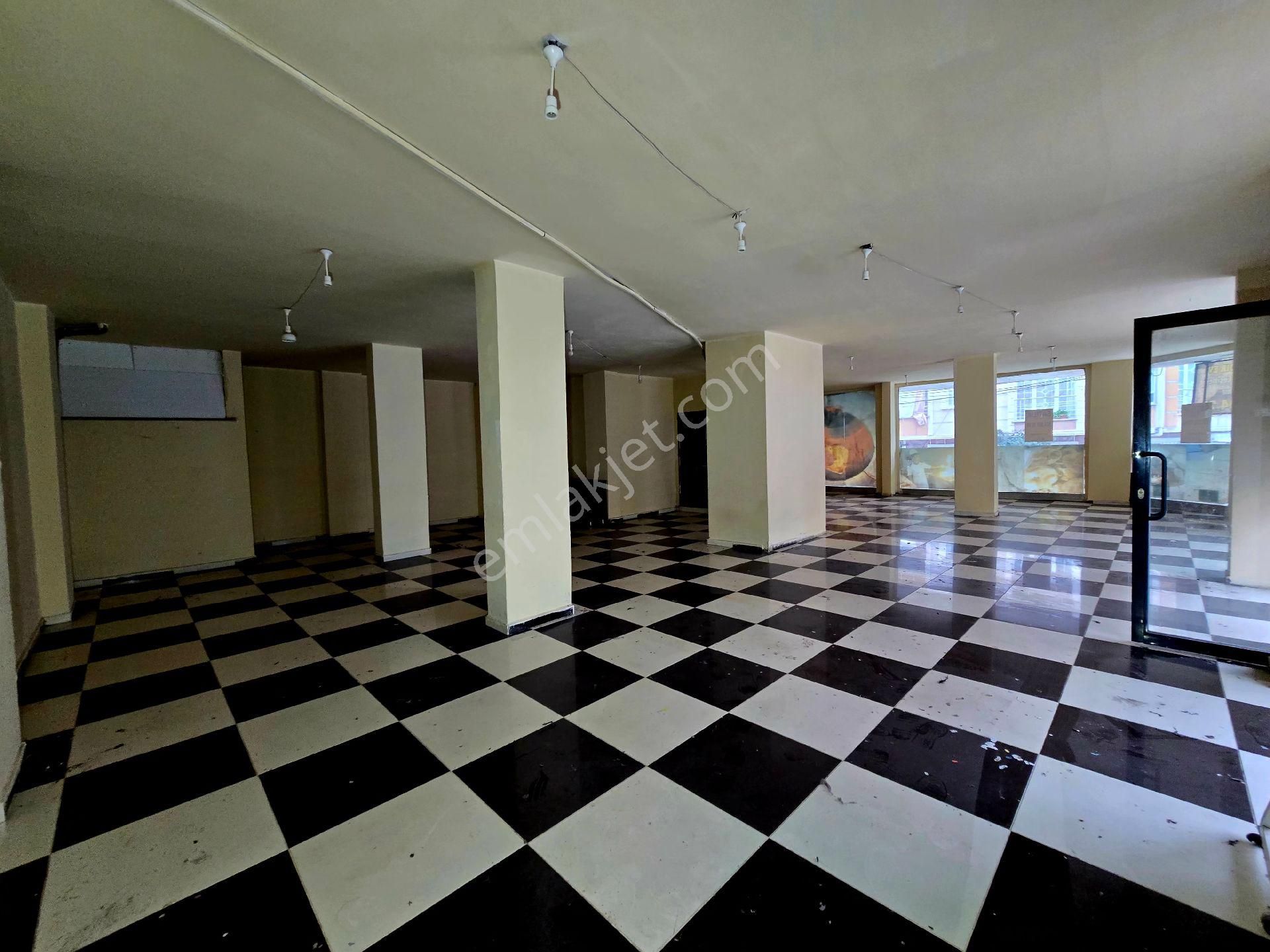 Esenyurt Kıraç Satılık 150 M² Dükkan - Görsel 21