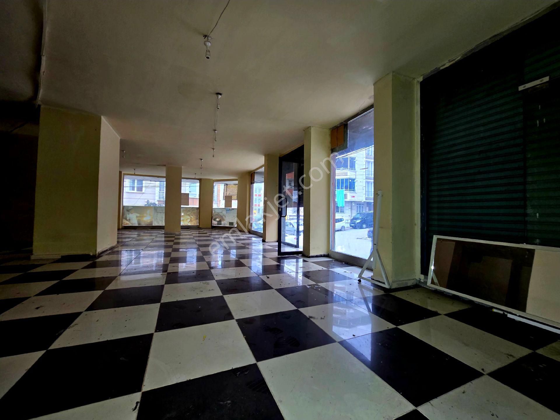 Esenyurt Kıraç Satılık 150 M² Dükkan - Görsel 20