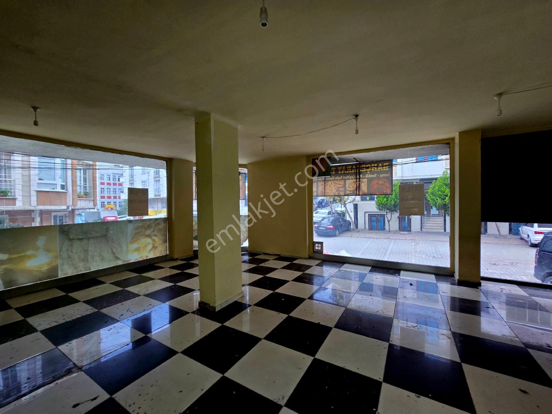 Esenyurt Kıraç Satılık 150 M² Dükkan - Görsel 15