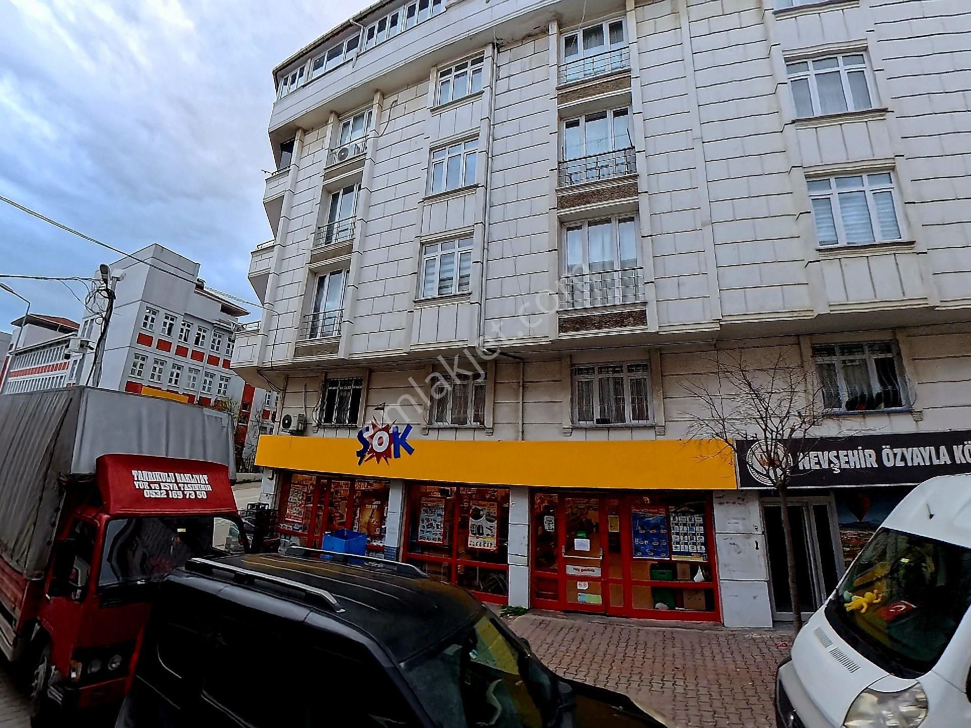 Esenyurt Kıraç Satılık 150 M² Dükkan - Görsel 9