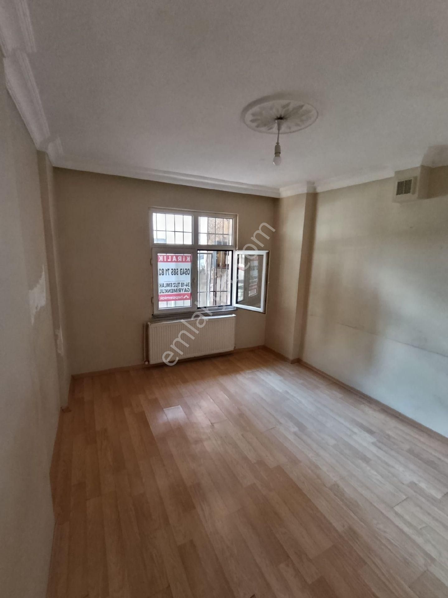 Kiralık Çamlıca Ferrah Mahalleside 2+1 Giriş Kat Daire - Görsel 4