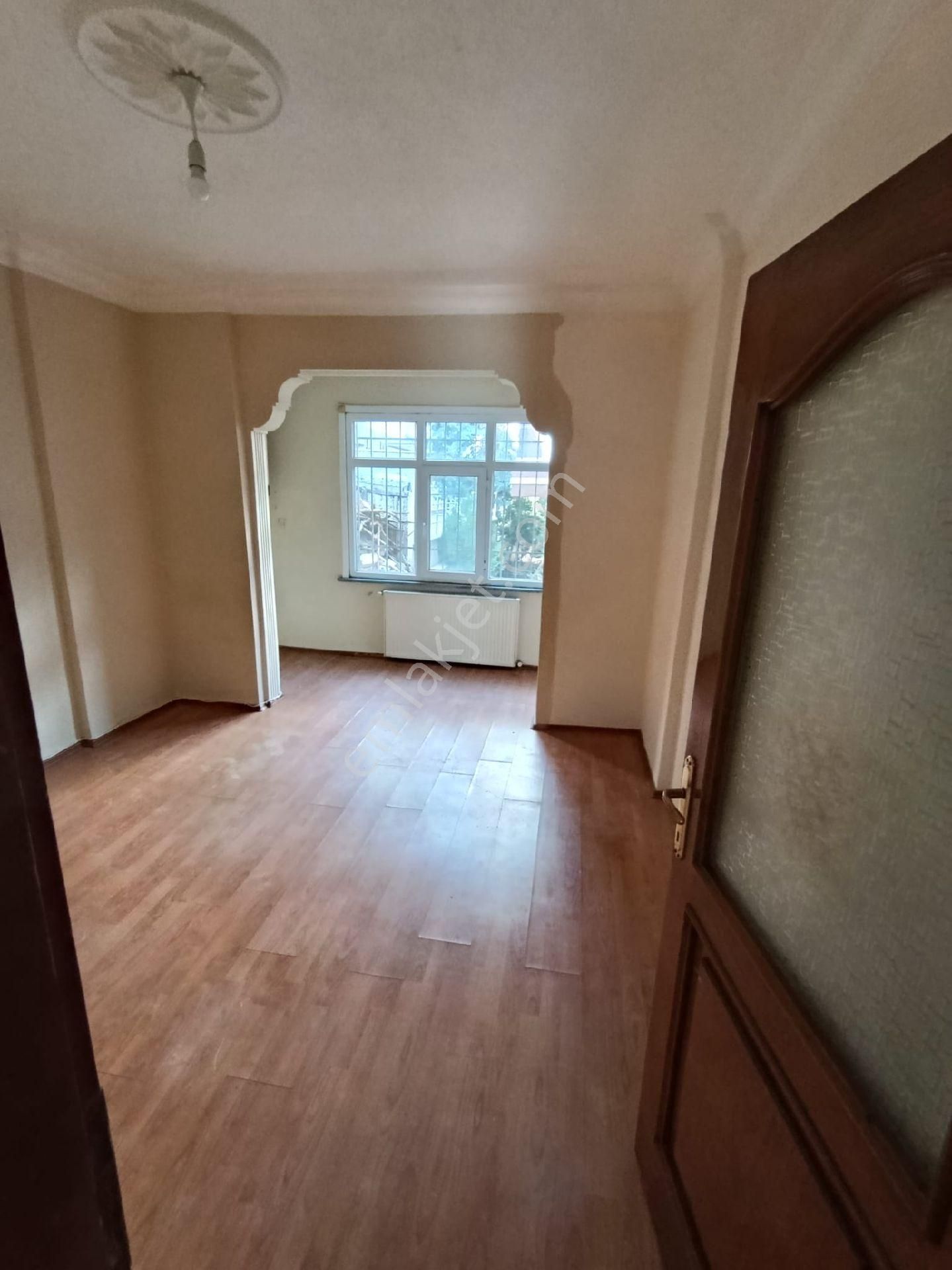 Kiralık Çamlıca Ferrah Mahalleside 2+1 Giriş Kat Daire - Görsel 9