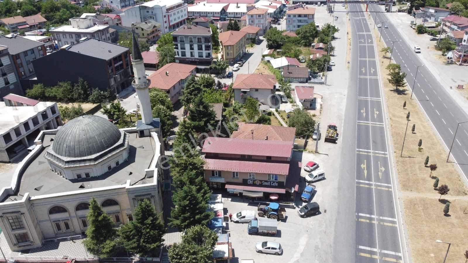 Ruşen Aydın Gayrımenkul'den Kaynaşlı Merkezde Satılık Arsa&bina - Görsel 18