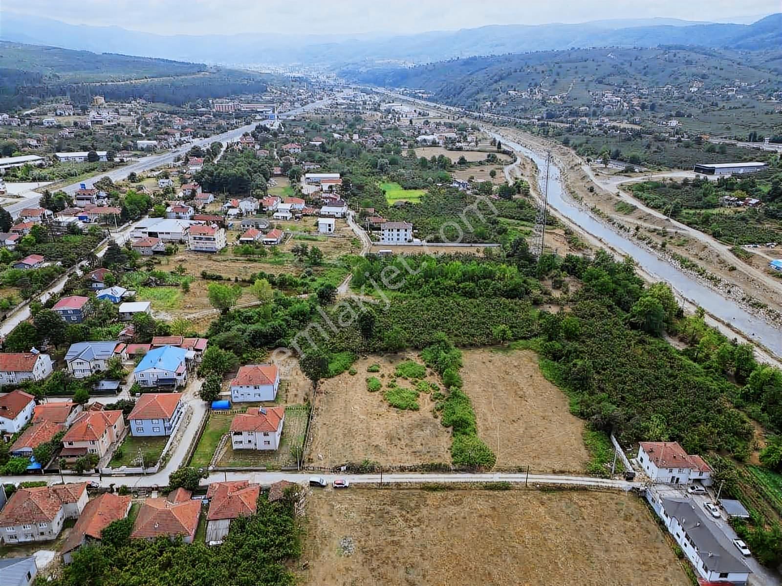 Ruşen Aydın G.menkul'den Düzce Kaynaşlı Üçköprü'de Satılık Arsa - Görsel 8