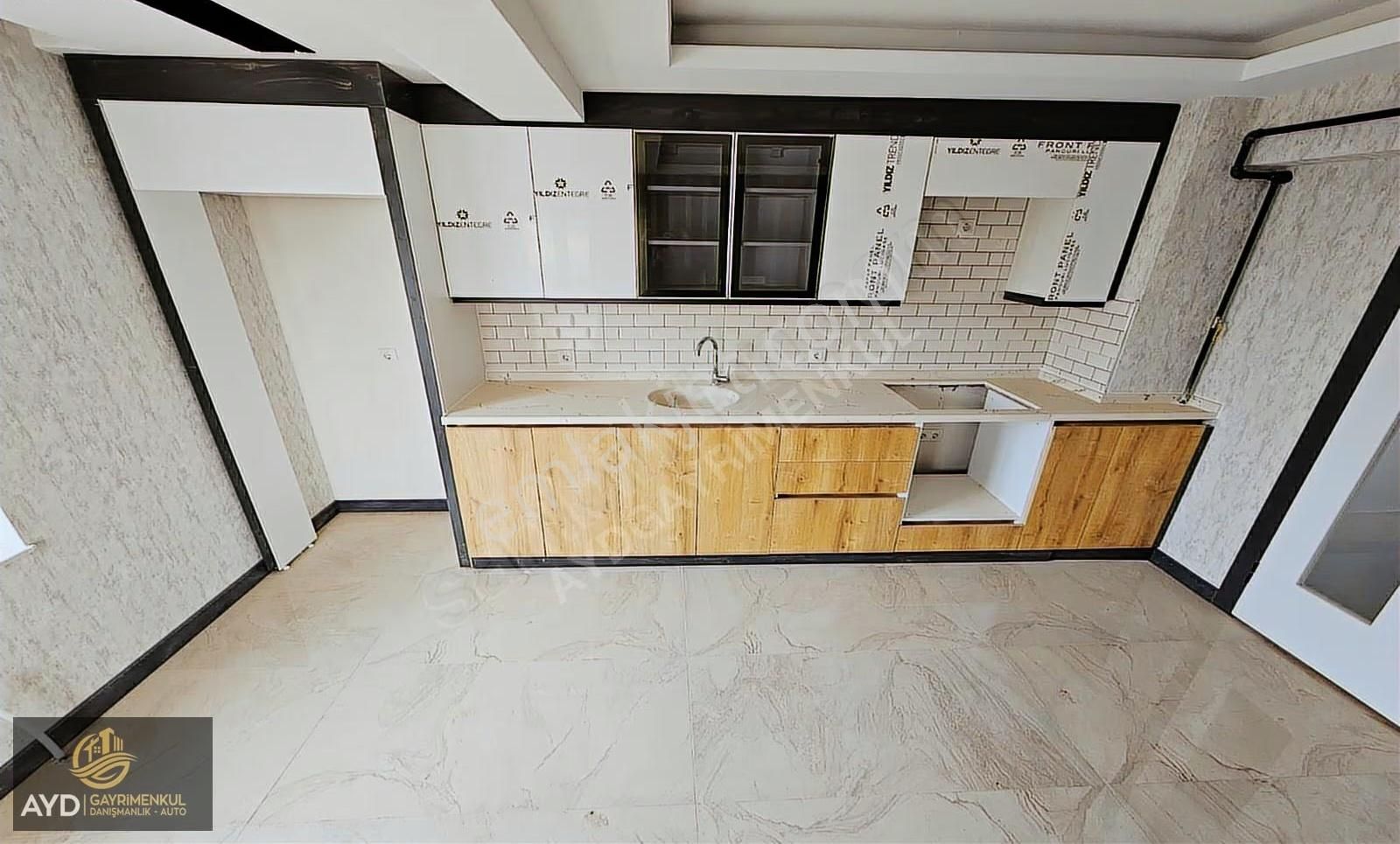 Ayd'den M.kemalde Ara Kat Park Cepheli 4+1 165 M2 Lüks Daire