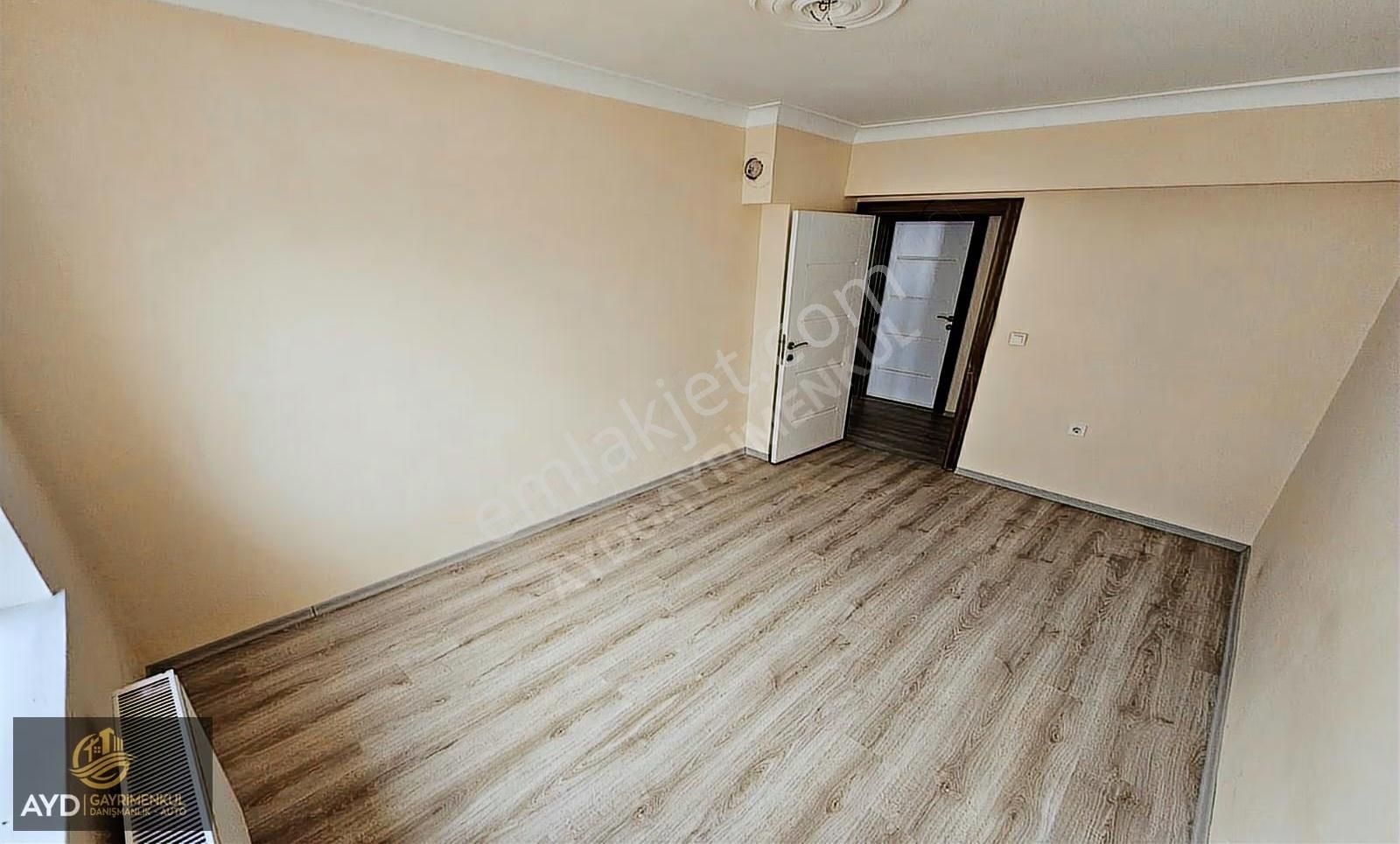 Ayd'den Mustafa Kemal Orhan Gazi Caddesi Kiralık 3+1 130m2 Daire - Görsel 5