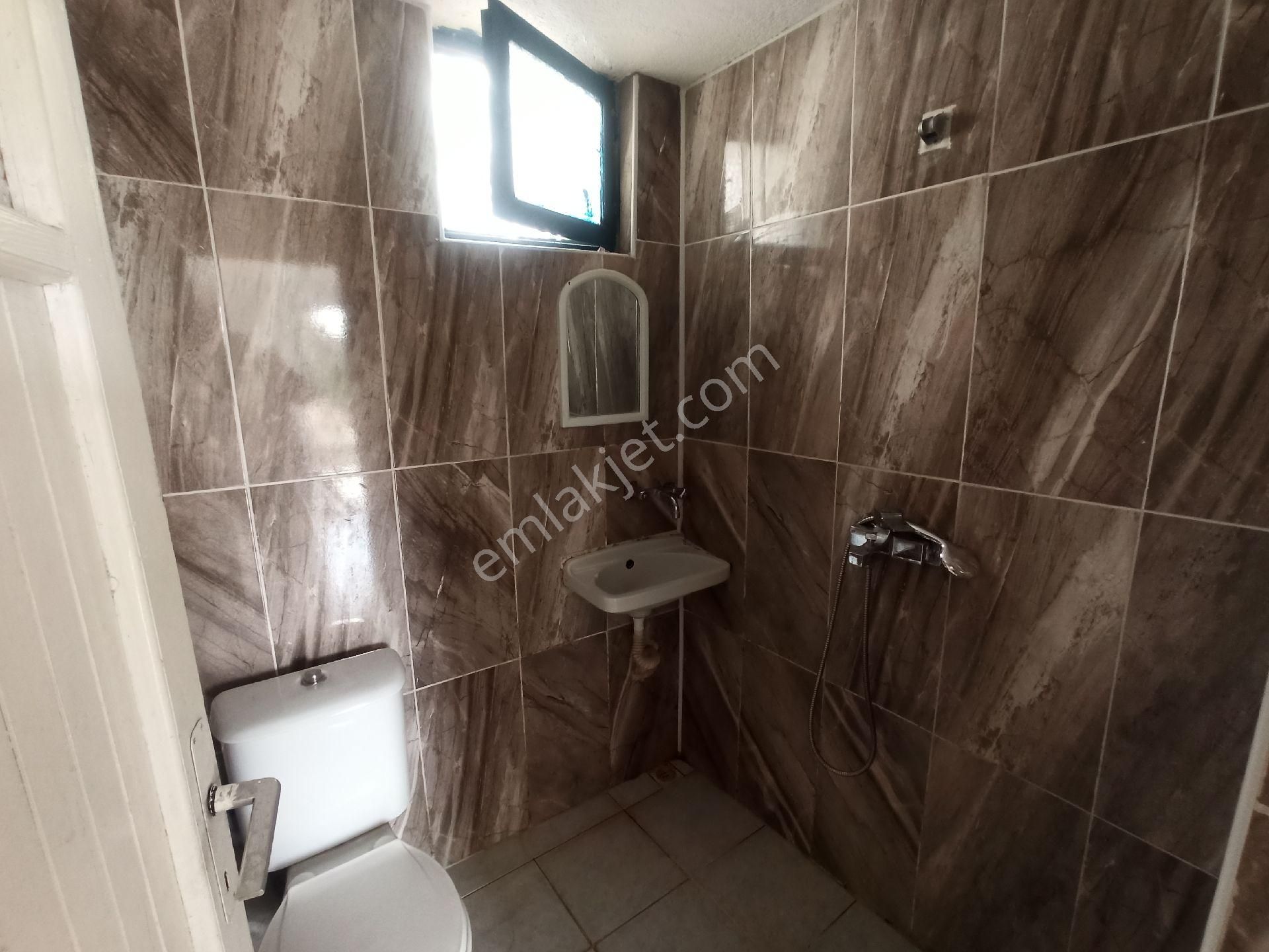 İdamax 'tan Matso Denizcilik Civarında 2+1 Müstakil Ev - Görsel 5