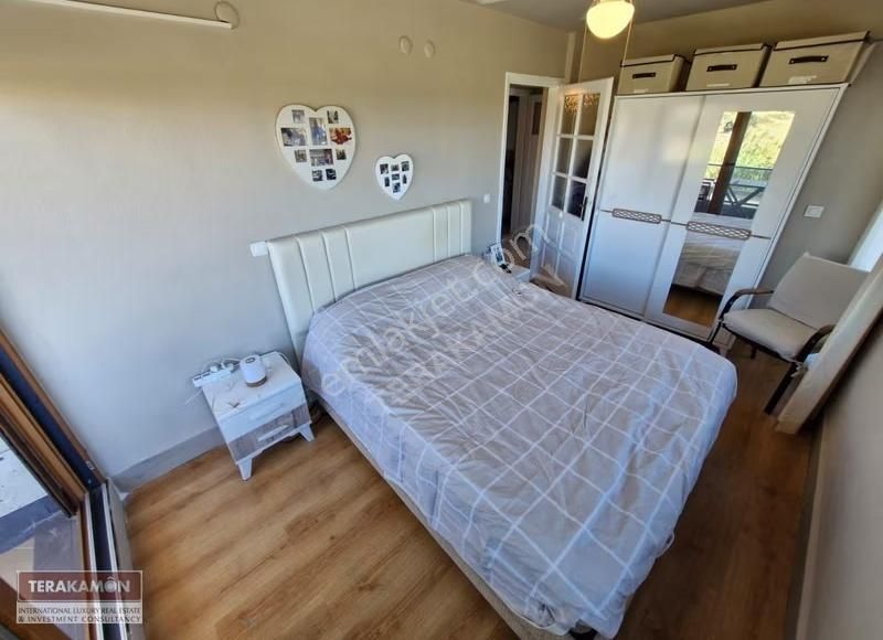 İzmir Çeşme Çiftlik Köy Denize 100 Metre Havuzlu Dubleks Villa - Görsel 4