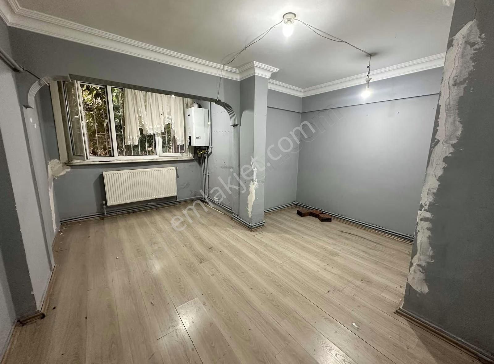 Engin Erdem'den Merter Mete Sokakta 2+1 Kiralık Giriş Kat Daire - Görsel 13