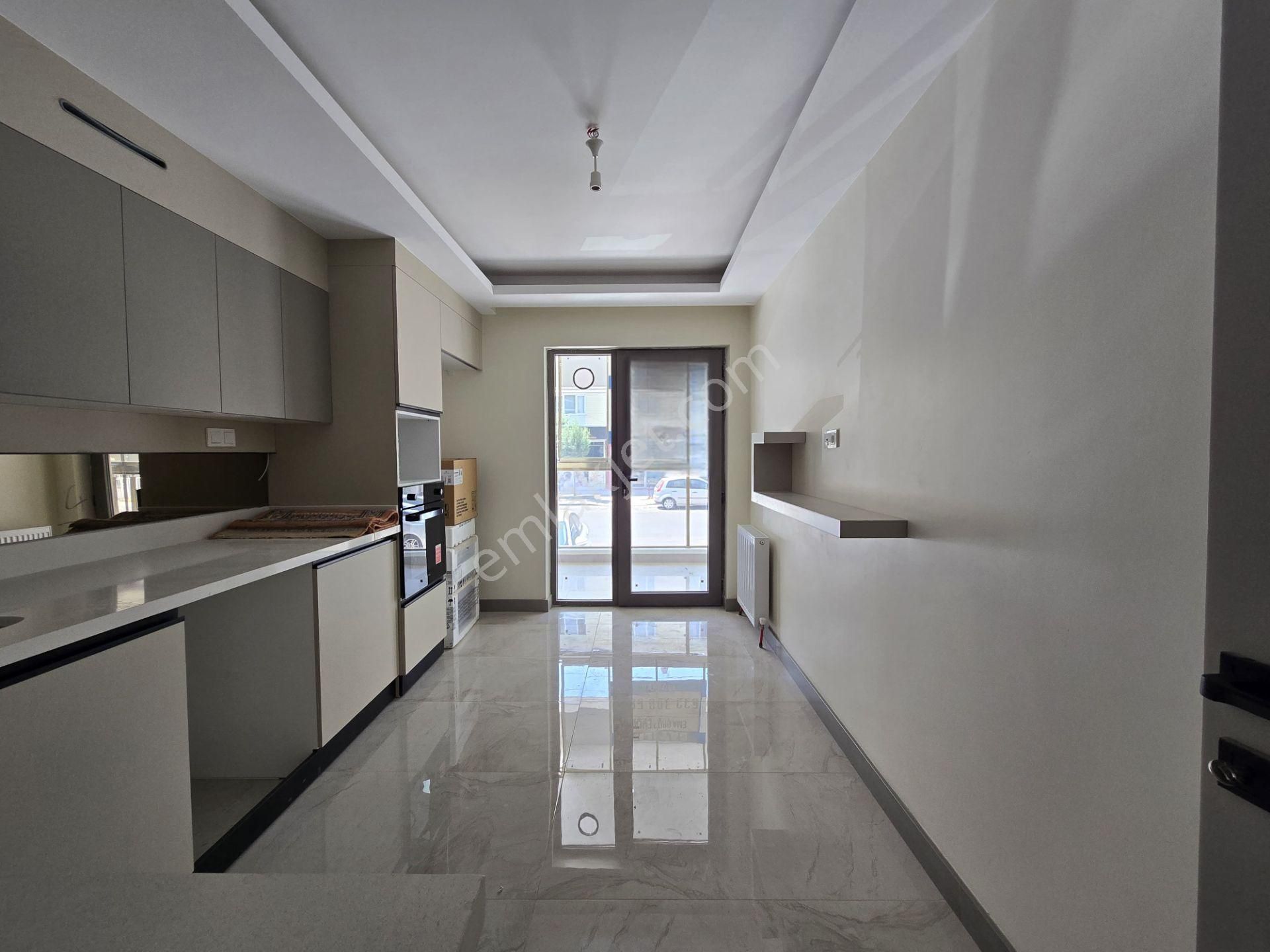 Kazımkarabekir Mah Satılık 2+1 Çift Balkonlu Ön Cephe Sıfır Daire - Görsel 4