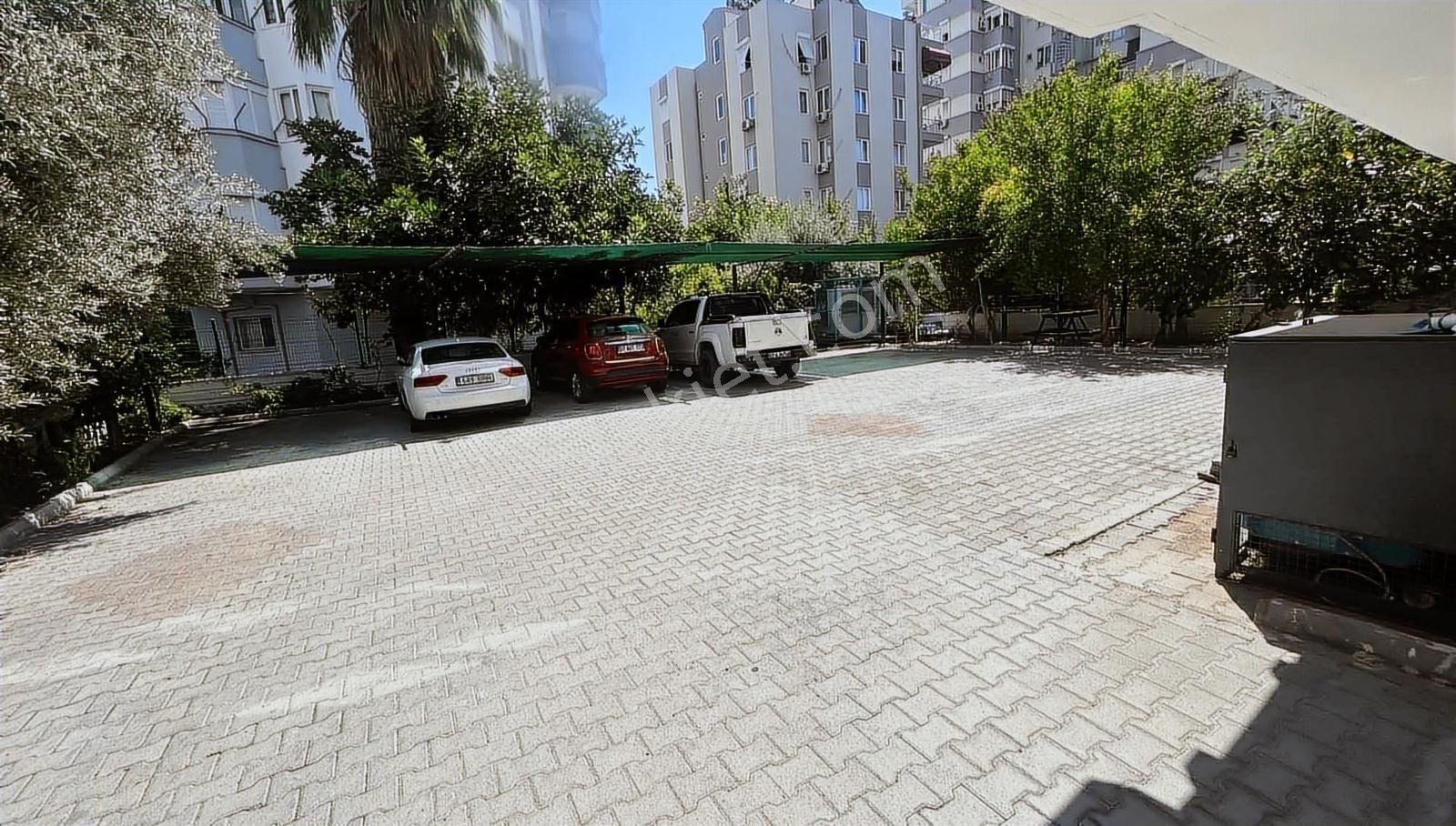 Çağlayanda Mah.de Merkezi Konumda Kiralık 2+1 Daire - Görsel 17