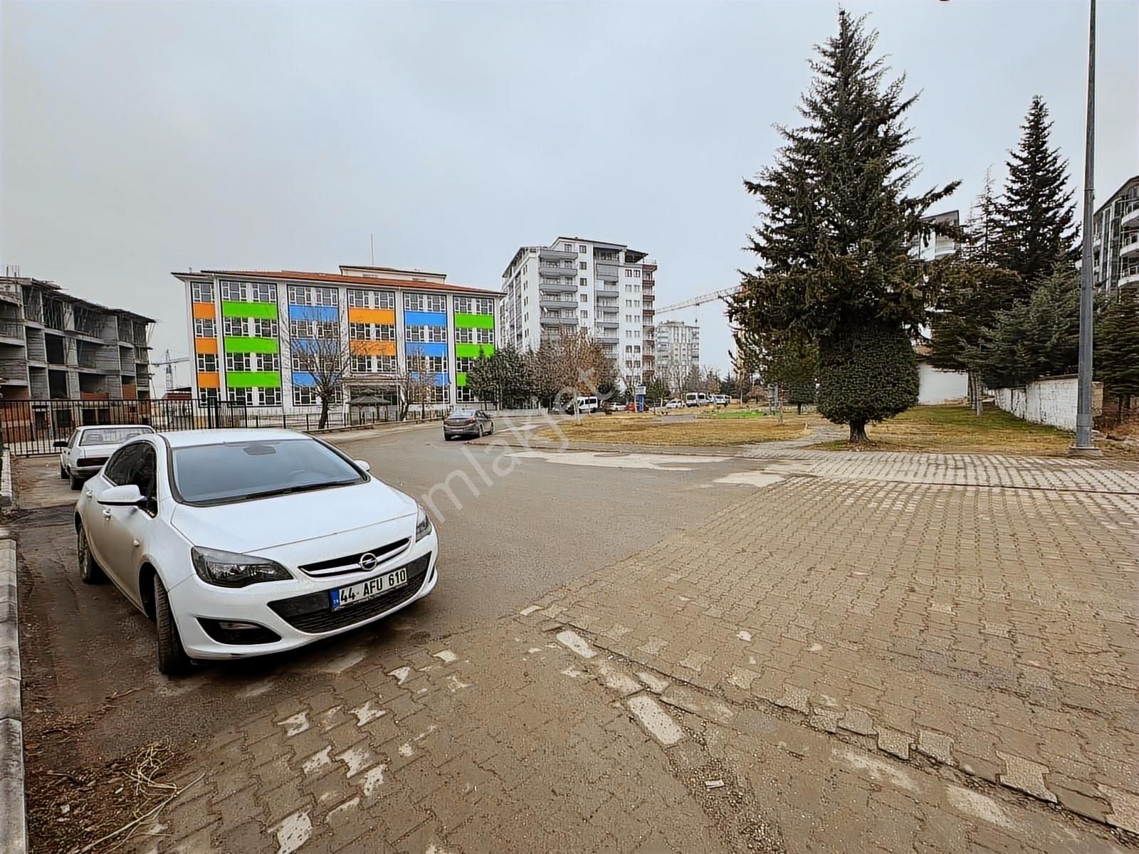 Coldwell Banker Safir'den Üçbağlar Da 180 M2 Satılık Depo - Görsel 4