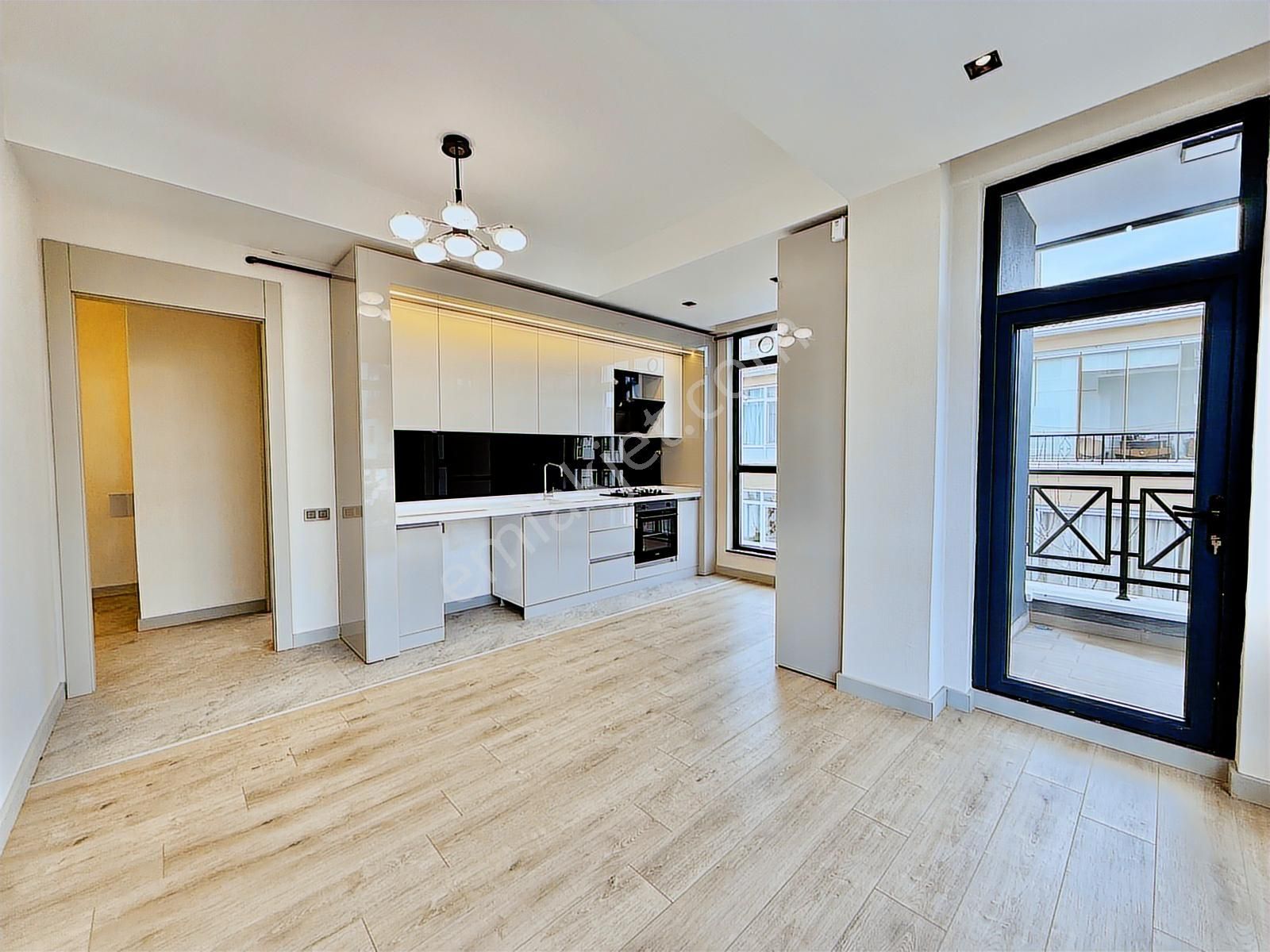 ▃çiftçioğullarından▃şehrin Merkezinde Asansörlü Ara Kat 2+1 - Görsel 6