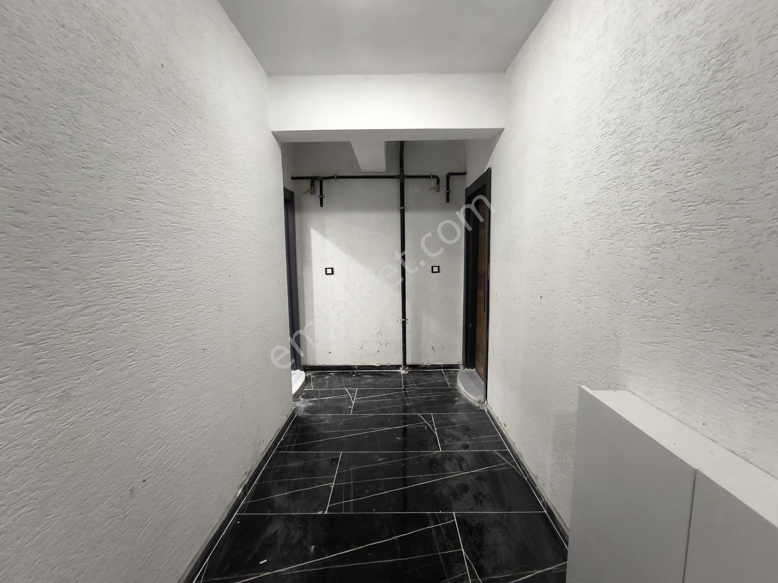 Fa Özbir'den Bağlıkta İskanlı Kapalı Otoparklı Cadde Cephe 2+1. - Görsel 35