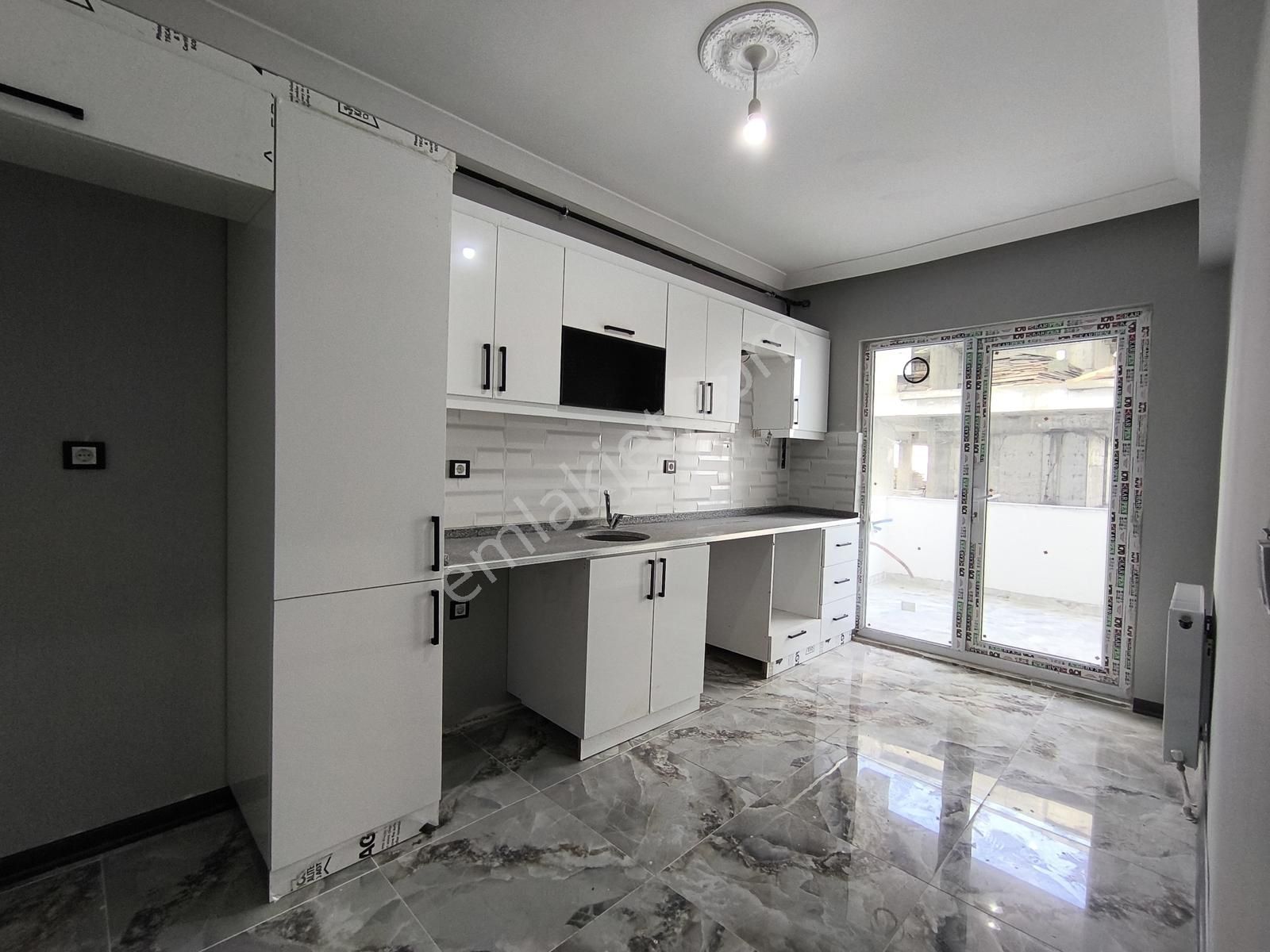 Fa Özbir'den Bağlıkta İskanlı Kapalı Otoparklı Cadde Cephe 2+1. - Görsel 18