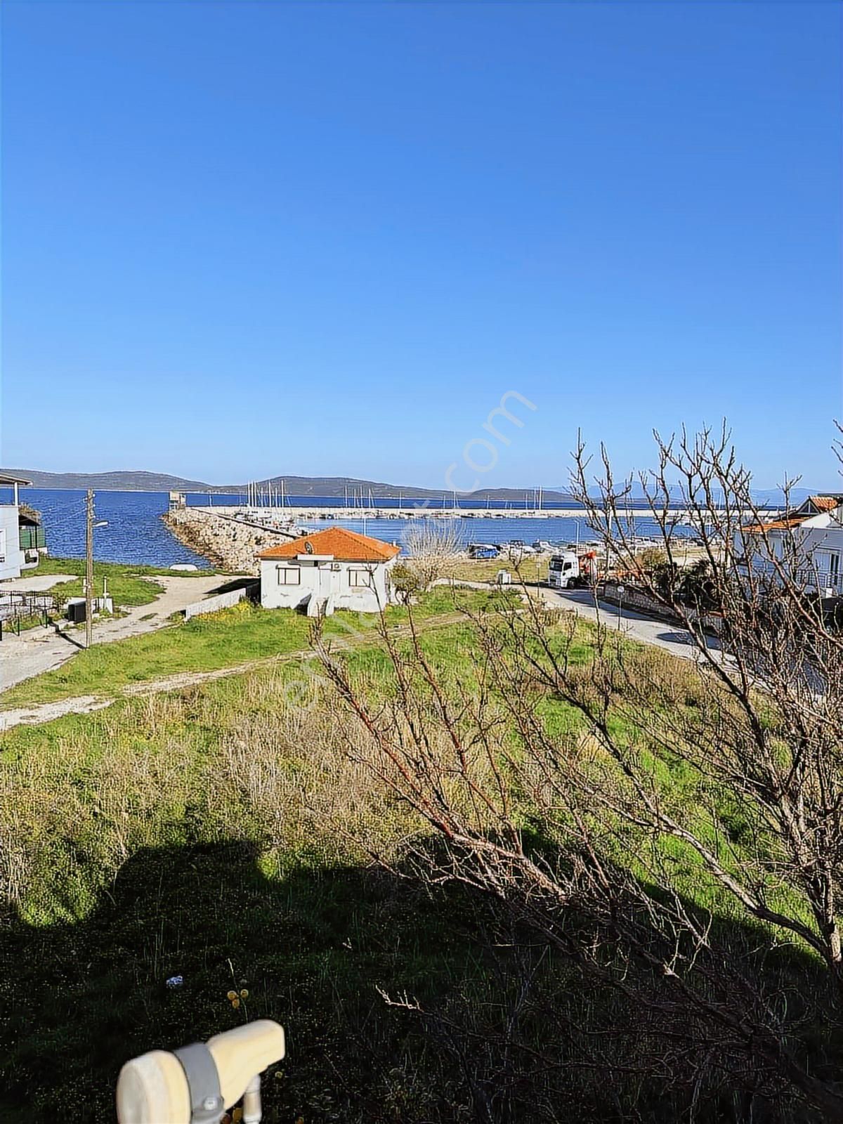 Mordoğan Emlaktan Merkezde Denize 50mt 3+1 Satılık Kupon Yazlık - Görsel 5