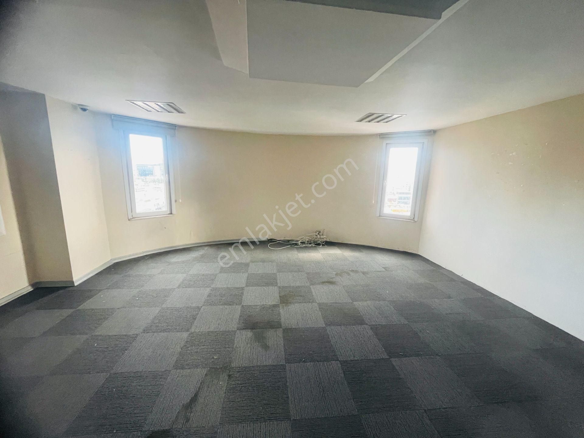 Bostancı Metro Da Tabela Değeri Yüksek Kiralık 400 M2 Ofis Katı - Görsel 14