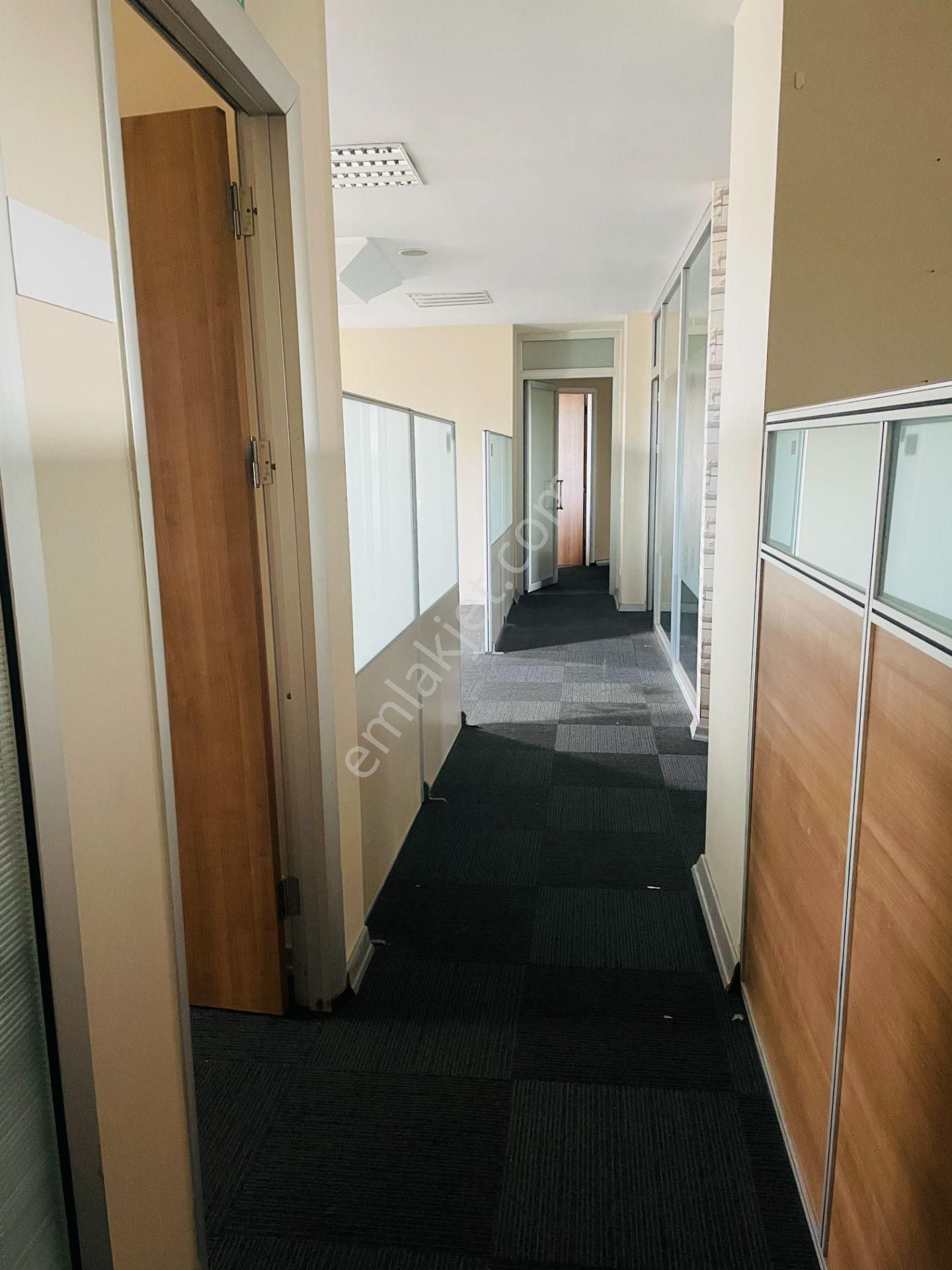 Bostancı Metro Da Tabela Değeri Yüksek Kiralık 400 M2 Ofis Katı - Görsel 22