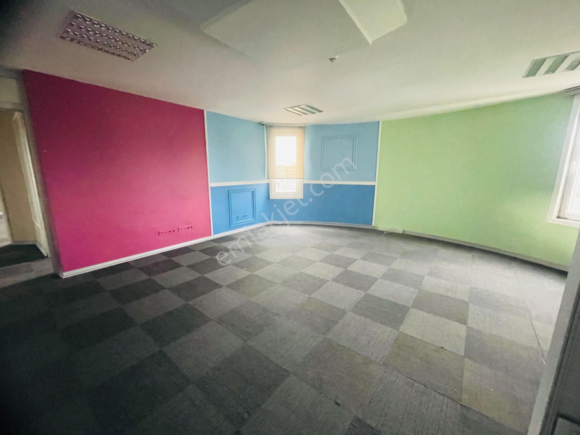 Bostancı Metro Da Tabela Değeri Yüksek Kiralık 400 M2 Ofis Katı - Görsel 4