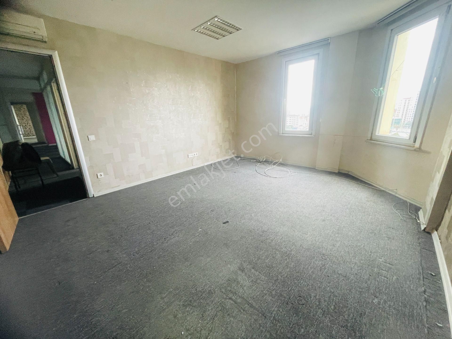 Bostancı Metro Da Tabela Değeri Yüksek Kiralık 400 M2 Ofis Katı - Görsel 19