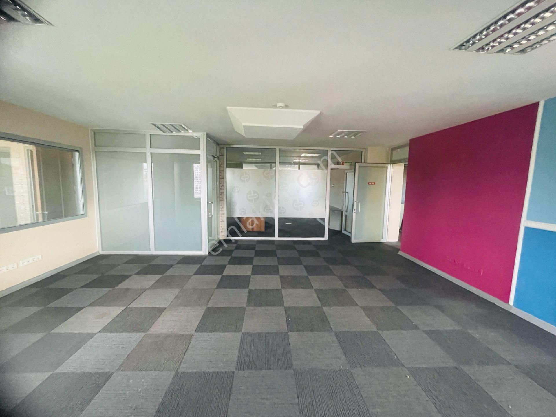 Bostancı Metro Da Tabela Değeri Yüksek Kiralık 400 M2 Ofis Katı - Görsel 8