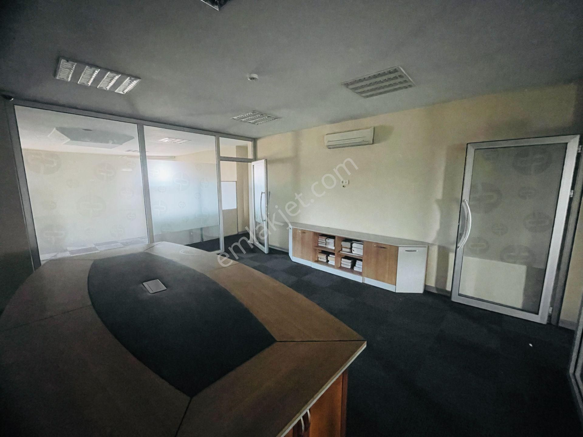 Bostancı Metro Da Tabela Değeri Yüksek Kiralık 400 M2 Ofis Katı - Görsel 28